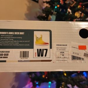 Xtratuf Women's Ankle Deck Size 7